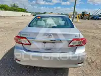 2013 Toyota COROLLA photo