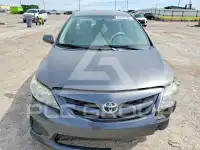 2013 Toyota COROLLA фото