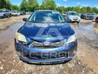 2013 Toyota COROLLA фото
