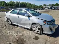 2013 Toyota COROLLA фото