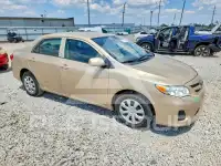 2013 Toyota COROLLA фото