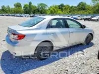 2013 Toyota COROLLA фото