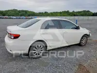 2013 Toyota COROLLA фото