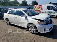 2013 Toyota COROLLA фото
