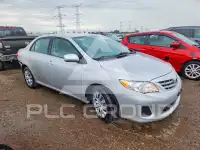 2013 Toyota COROLLA фото