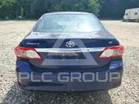 2013 Toyota COROLLA фото