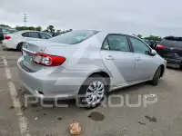 2013 Toyota COROLLA фото