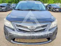 2013 Toyota COROLLA фото