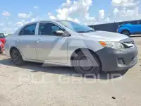 2013 Toyota COROLLA photo