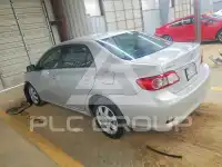 2013 Toyota COROLLA фото