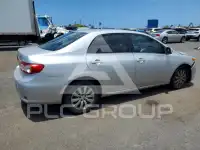 2013 Toyota COROLLA фото