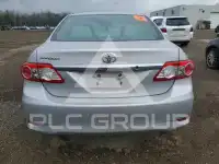 2013 Toyota COROLLA фото