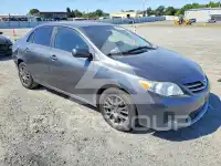 2013 Toyota COROLLA фото