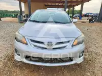 2013 Toyota COROLLA фото