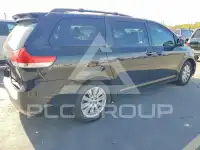 2013 Toyota SIENNA фото