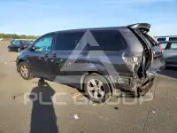 2013 Toyota SIENNA фото