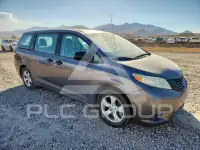 2013 Toyota SIENNA фото