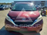 2013 Toyota SIENNA фото