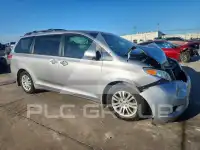 2013 Toyota SIENNA фото