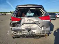 2013 Toyota SIENNA фото