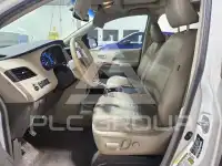 2013 Toyota SIENNA фото