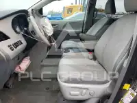 2013 Toyota SIENNA фото