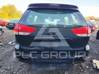 2013 Toyota SIENNA фото