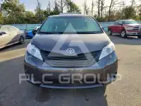 2013 Toyota SIENNA фото