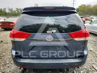 2013 Toyota SIENNA фото