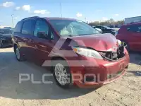 2013 Toyota SIENNA фото