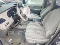 2013 Toyota SIENNA фото