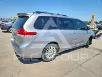 2013 Toyota SIENNA фото