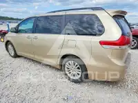 2013 Toyota SIENNA фото