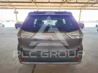 2013 Toyota SIENNA photo