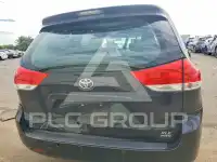 2013 Toyota SIENNA фото