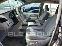 2013 Toyota SIENNA фото
