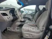 2013 Toyota SIENNA фото