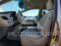 2013 Toyota SIENNA фото