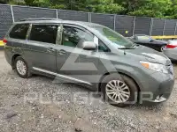 2013 Toyota SIENNA фото