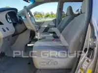 2013 Toyota SIENNA фото