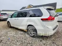 2013 Toyota SIENNA фото