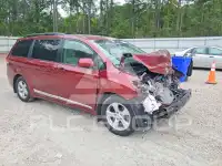 2013 Toyota SIENNA фото