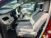 2013 Toyota SIENNA фото