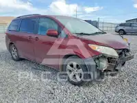 2013 Toyota SIENNA фото