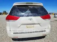 2013 Toyota SIENNA фото