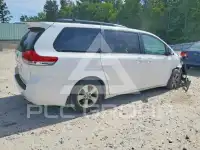 2013 Toyota SIENNA фото
