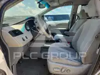 2013 Toyota SIENNA фото