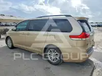 2013 Toyota SIENNA фото