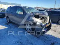 2013 Toyota SIENNA photo