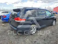 2013 Toyota SIENNA фото
